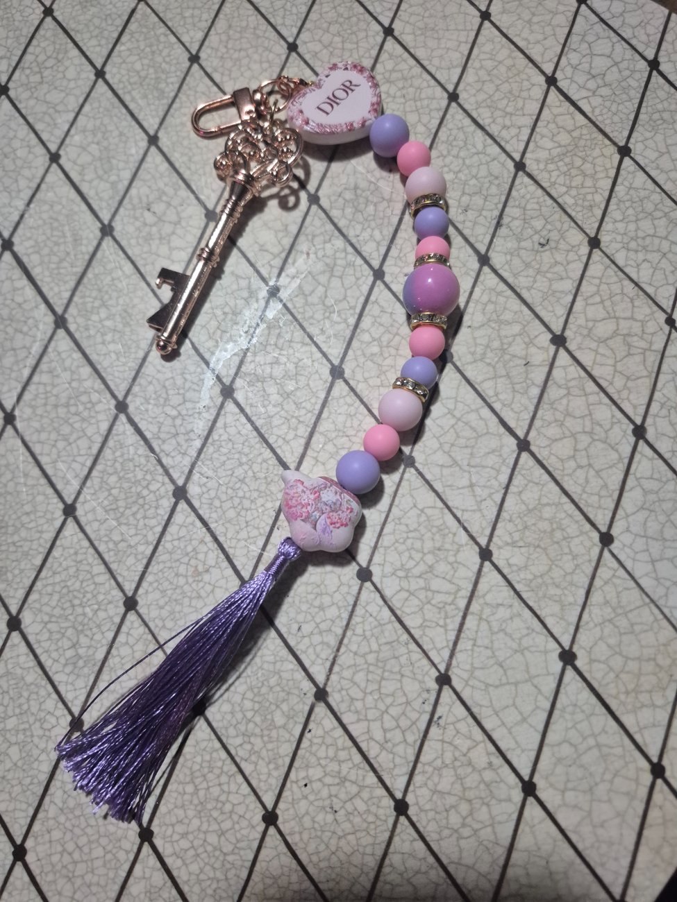Handmade  designers  style  keychain
