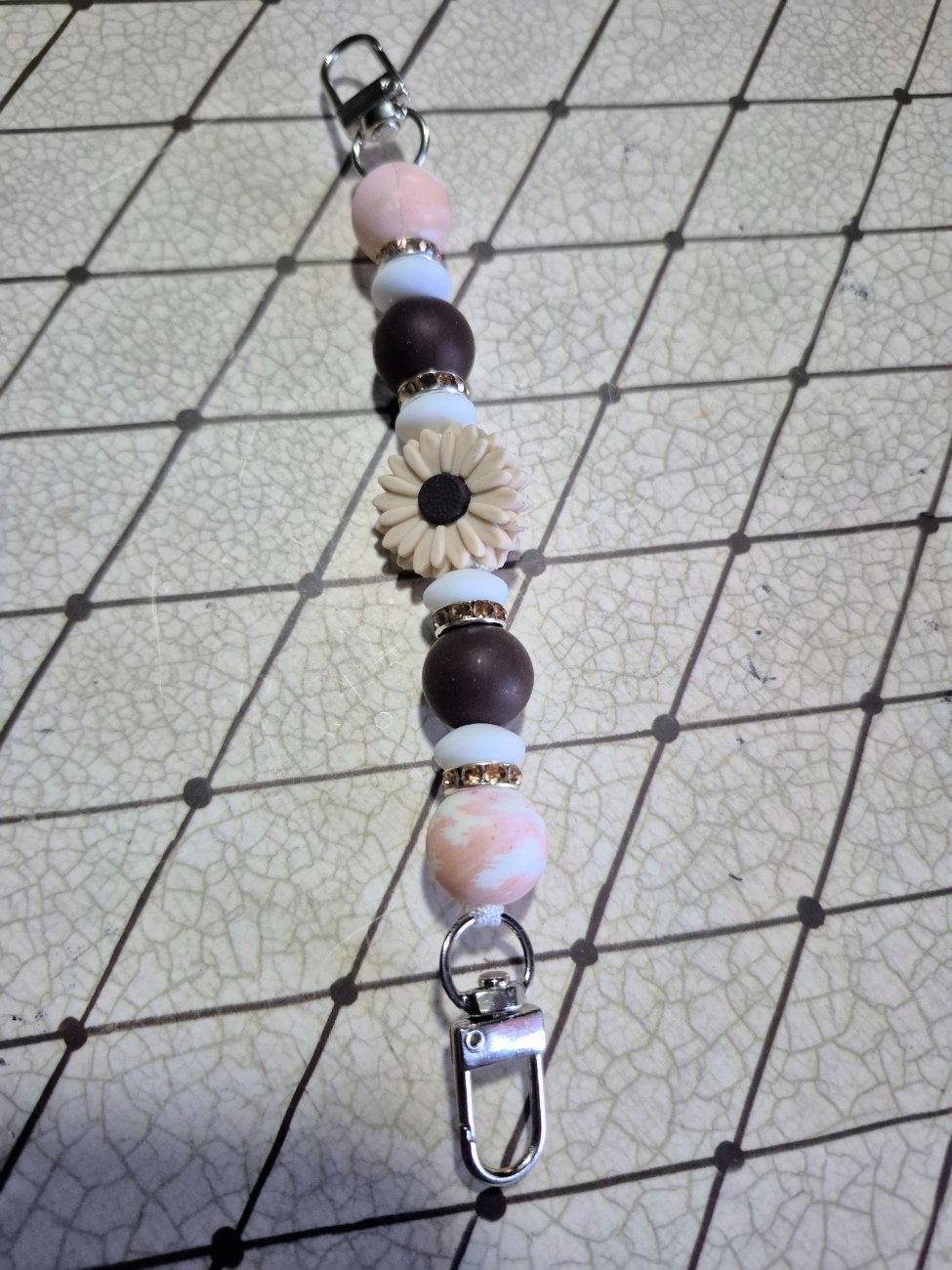 Handmade phone gripe