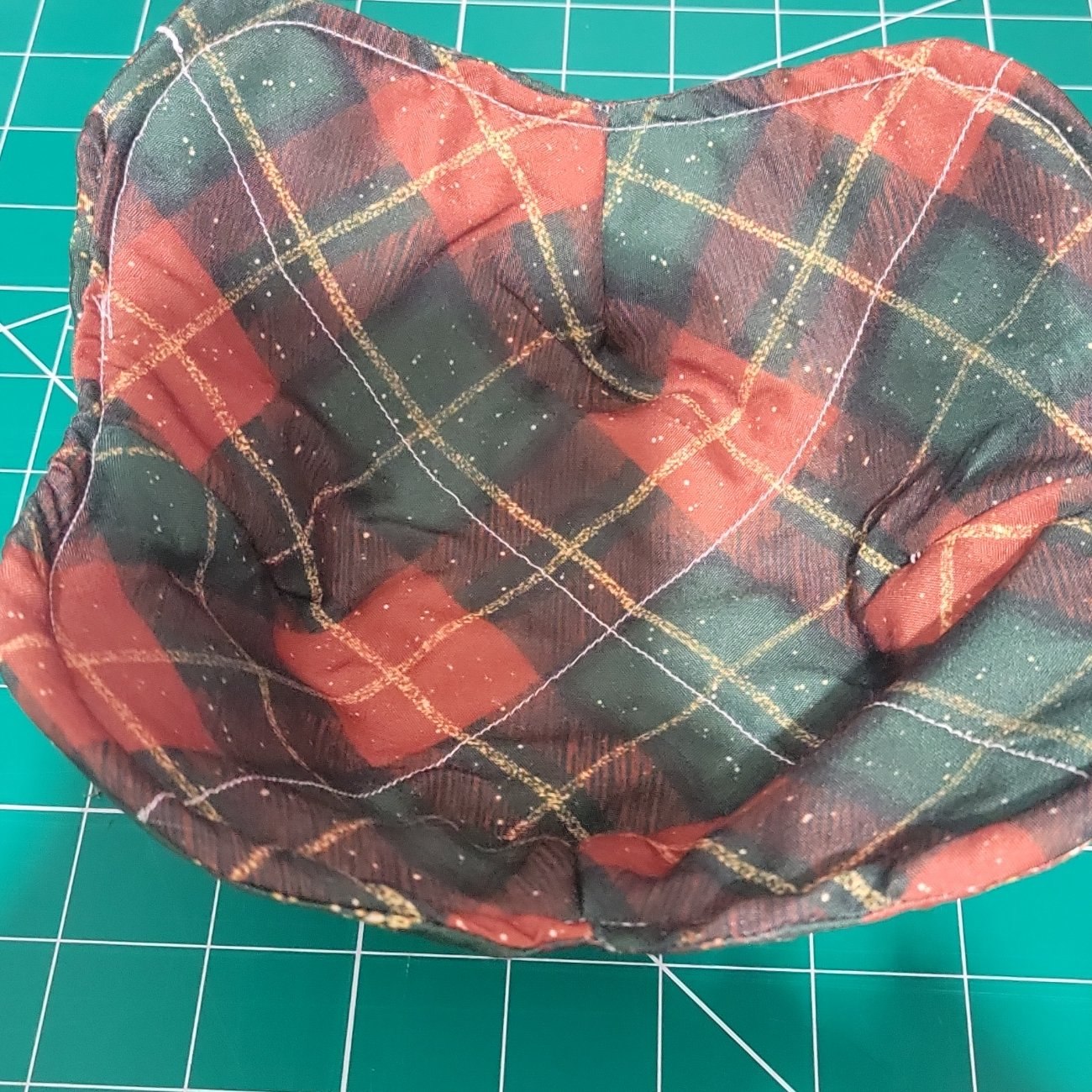 Christmas plaid Bowl Cozy