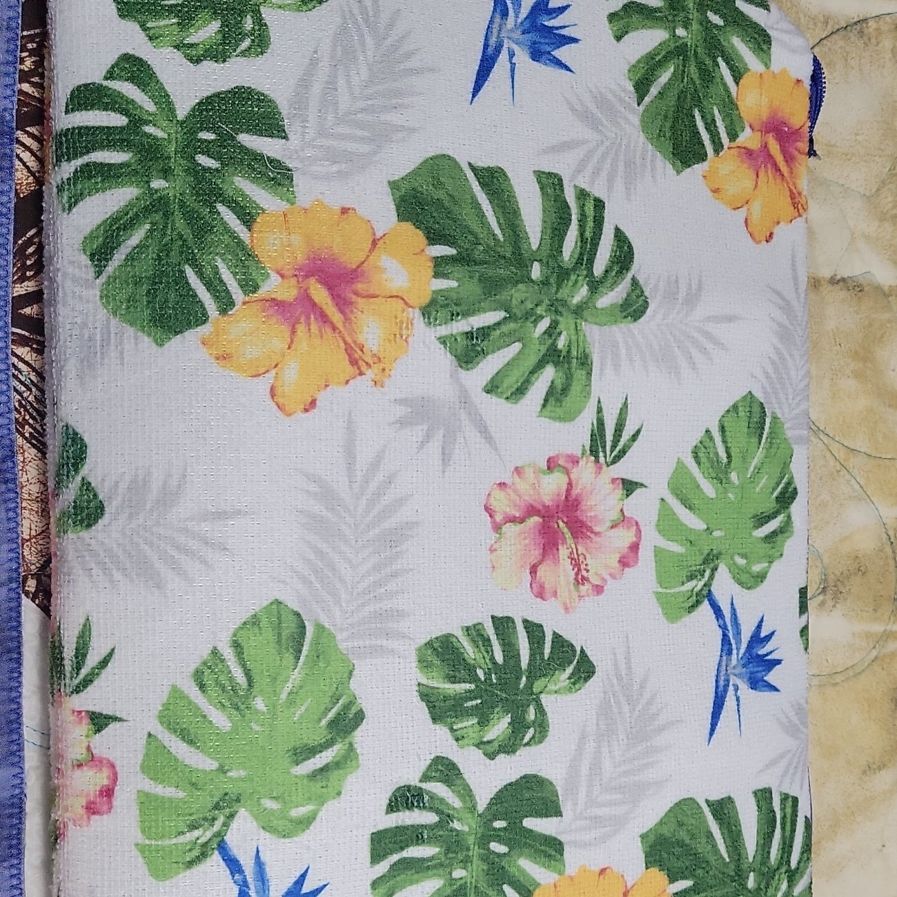 Tropical laptop pouch
